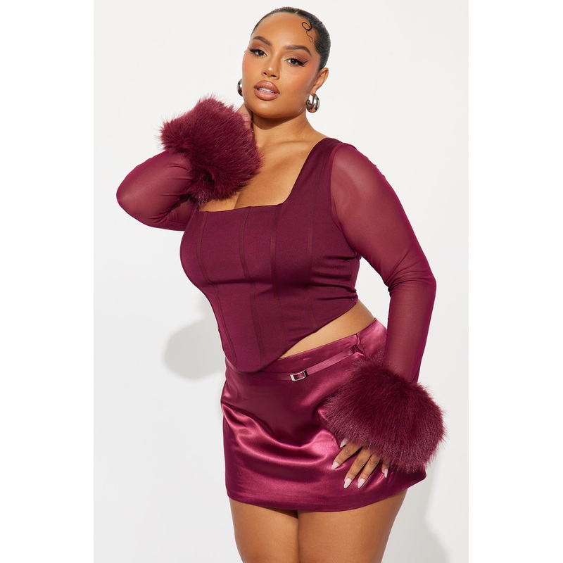 Isa Faux Fur Corset Top – Burgundy