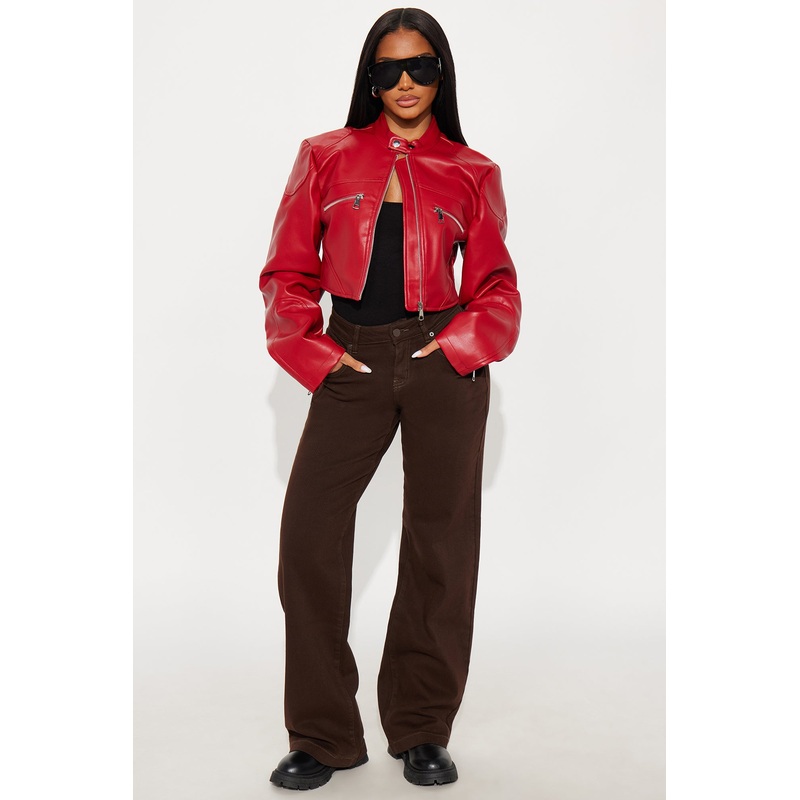 Classic Stretch Straight Leg Jeans – Brown