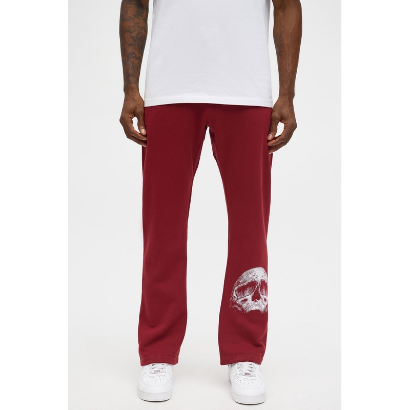 Fear Nothing Straight Sweatpants – Burgundy