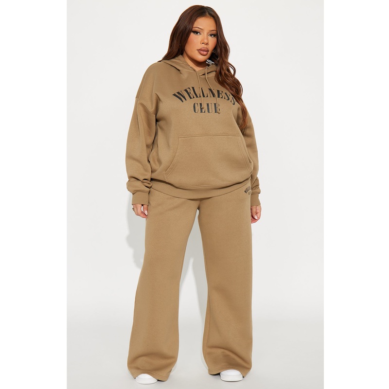 Body & Spirit Wellness Club Fleece Pants – Taupe