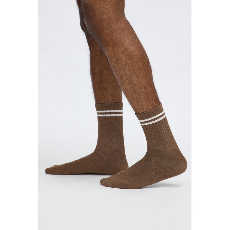 Classic Striped Crew Length Socks – Brown