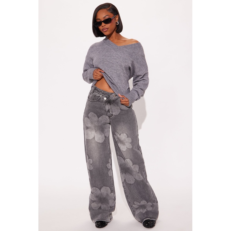 Born To Bloom Crossover Jeans – Grey