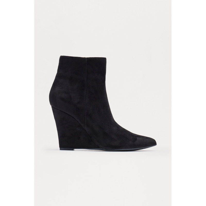 Bonnie Wedge Booties – Black