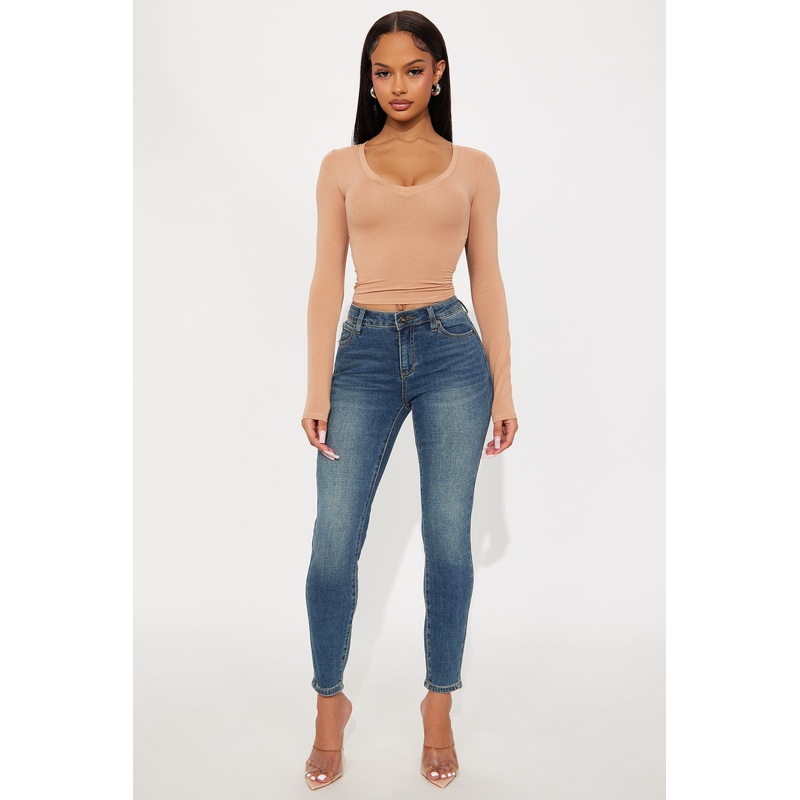 Taking Form Low Rise Skinny Jeans – Dark Wash